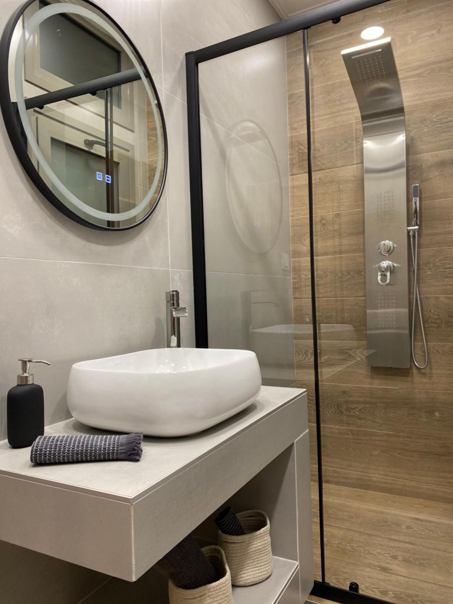 West Comfort Athena Bagian luar foto
