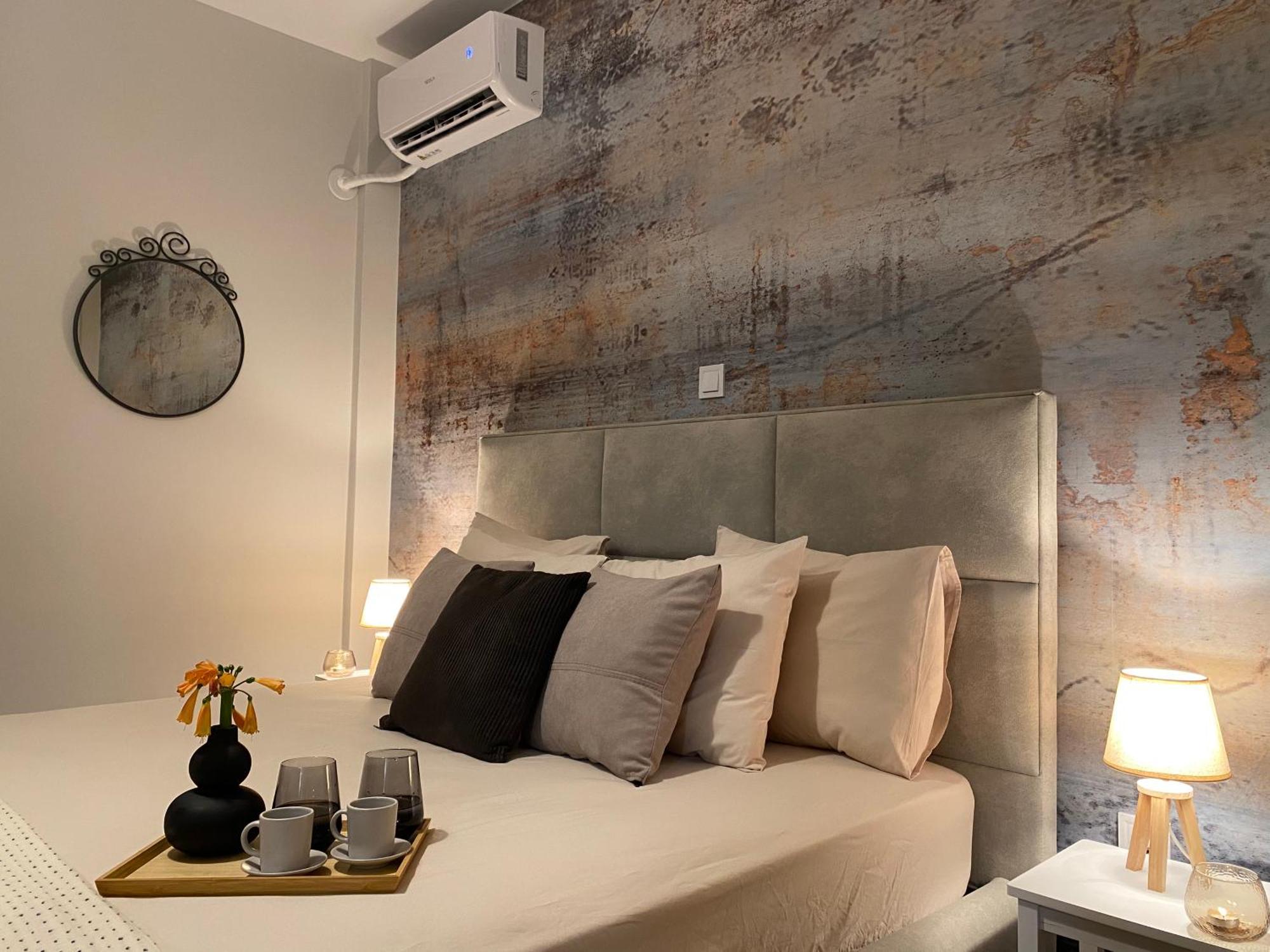West Comfort Athena Bagian luar foto
